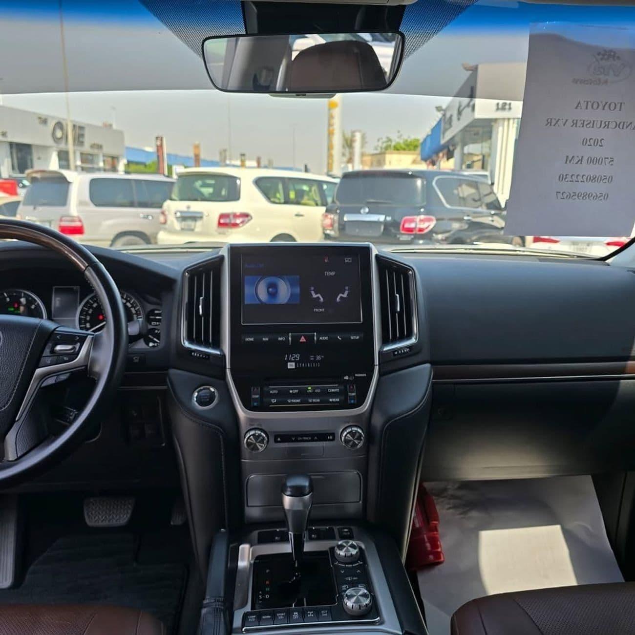 2020 Toyota Land Cruiser VXR thumbnail 4