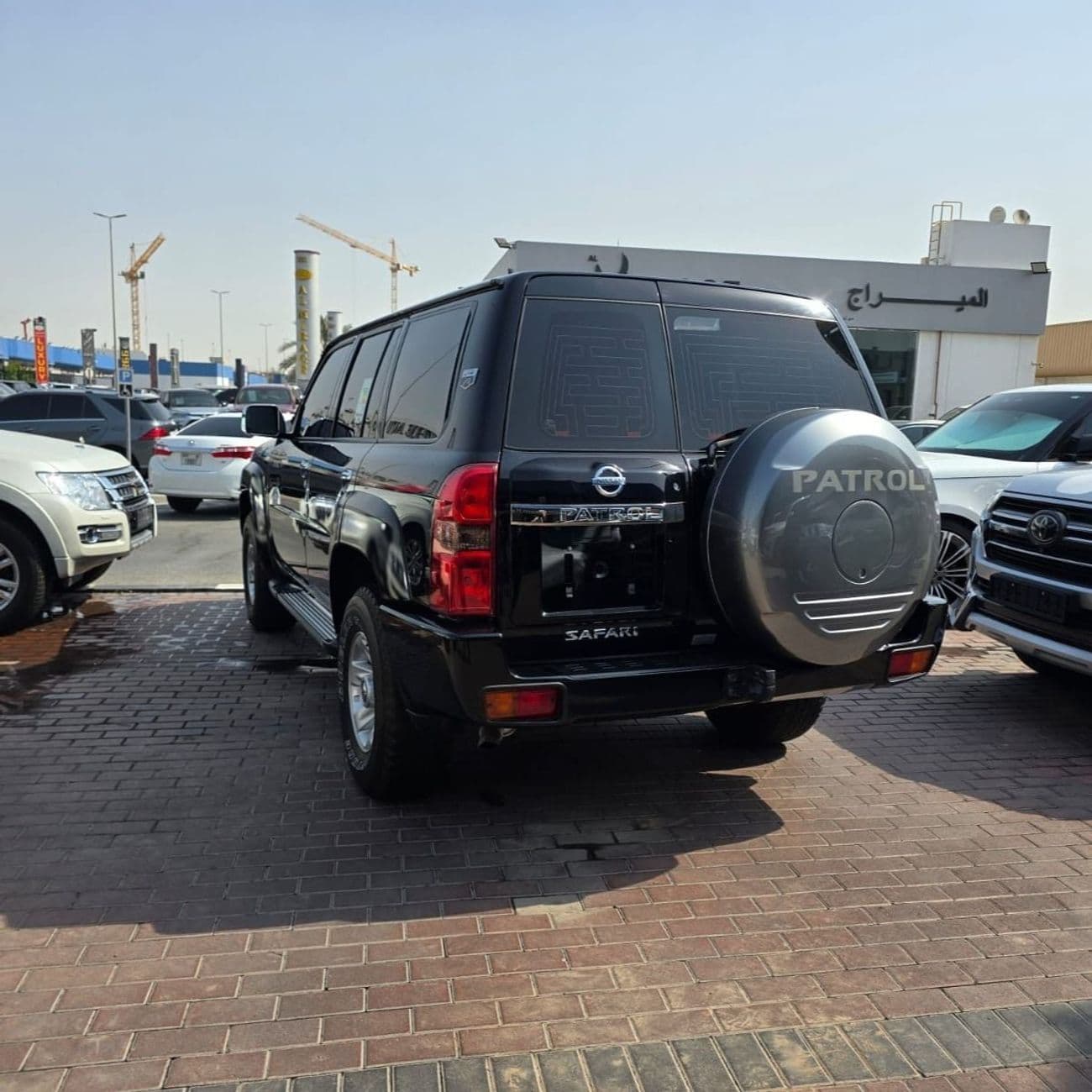2024 Nissan Patrol SUPER SAFARI thumbnail 8