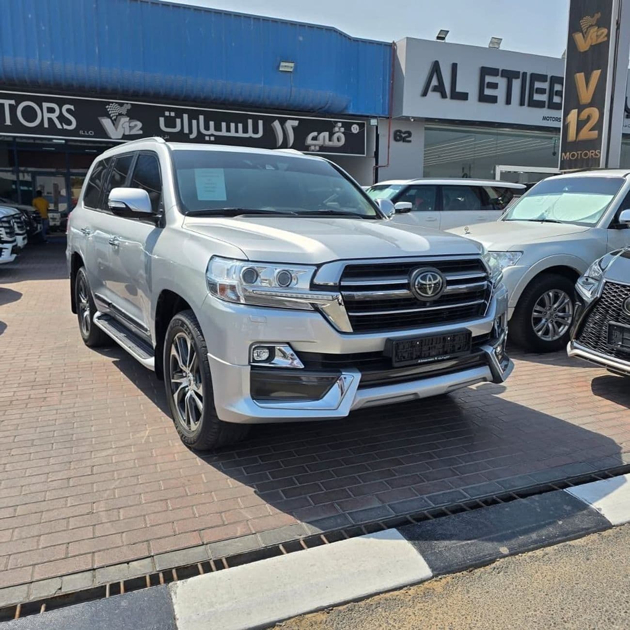 2020 Toyota Land Cruiser VXR