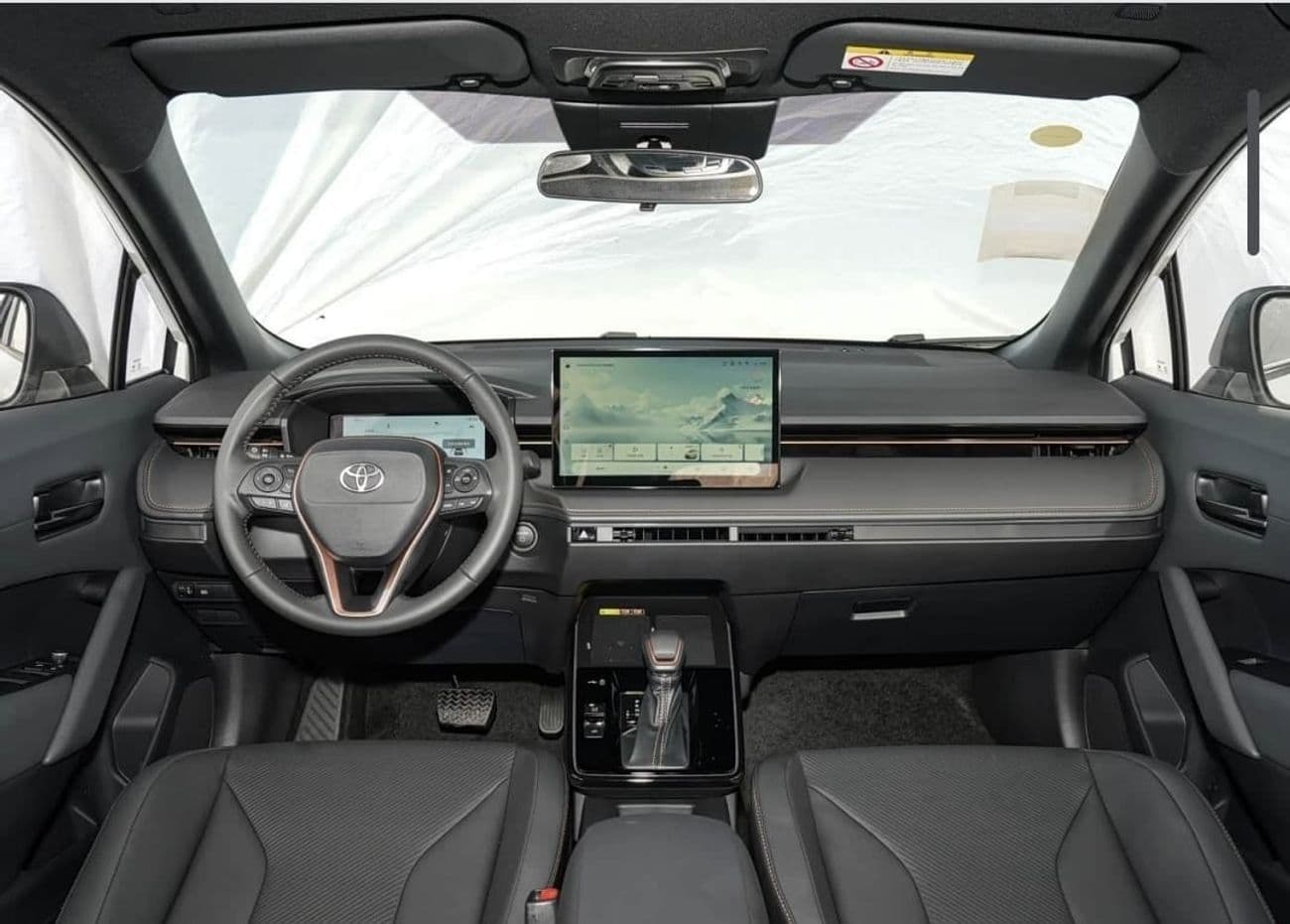 2026 Toyota Frontlander Luxury thumbnail 7