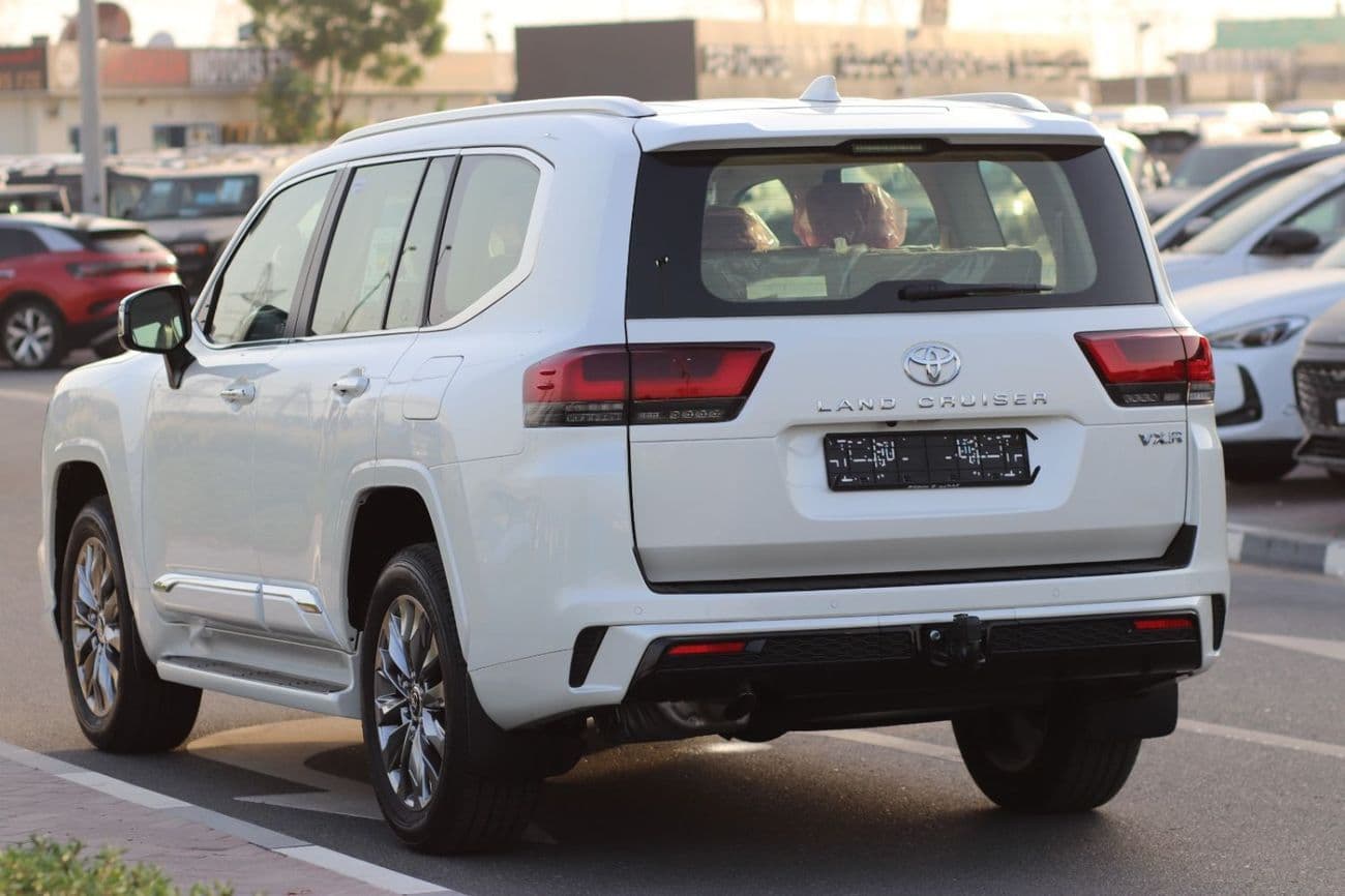 2026 Toyota Land Cruiser GXR thumbnail 6