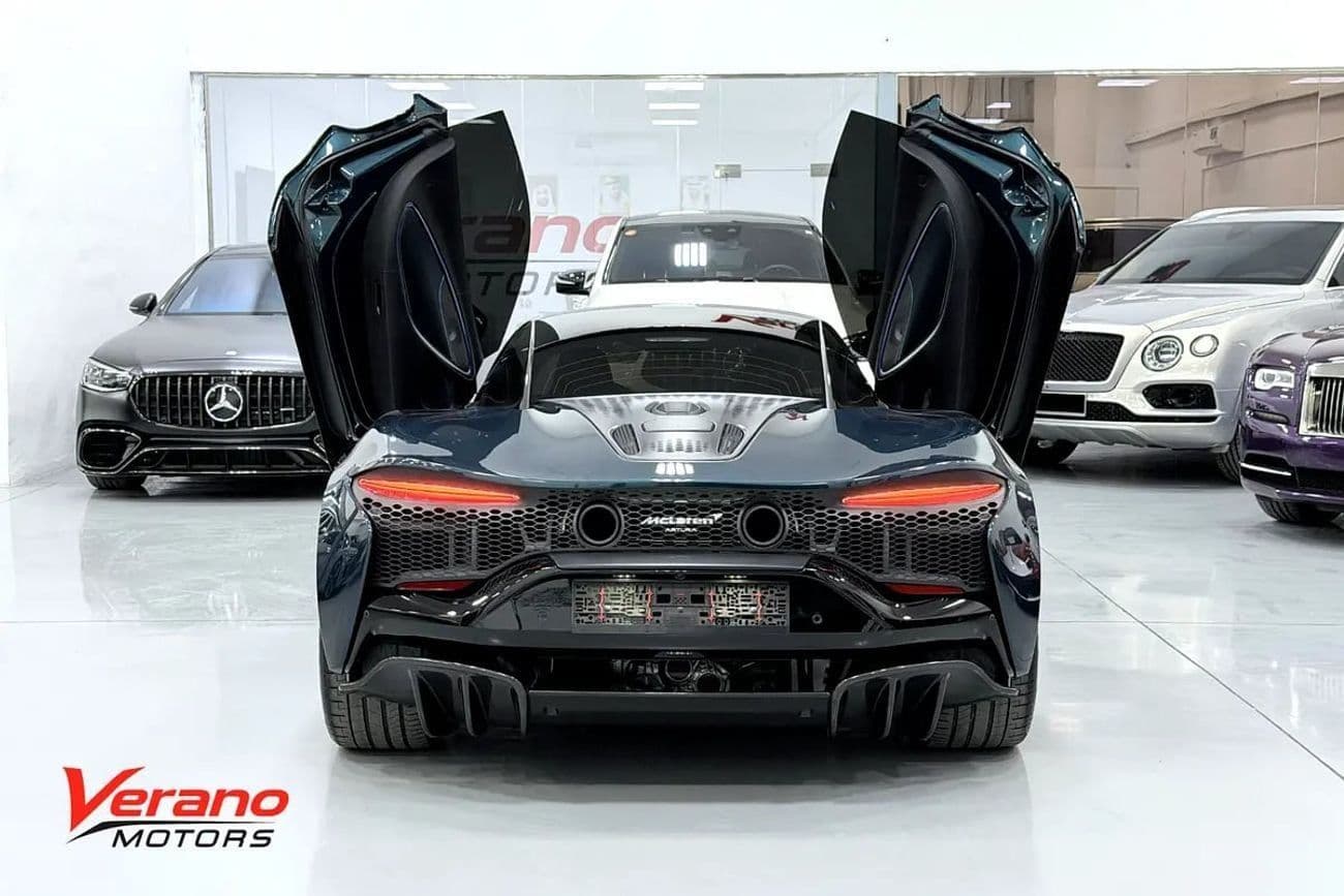 2023 McLaren Artura STANDARD thumbnail 6