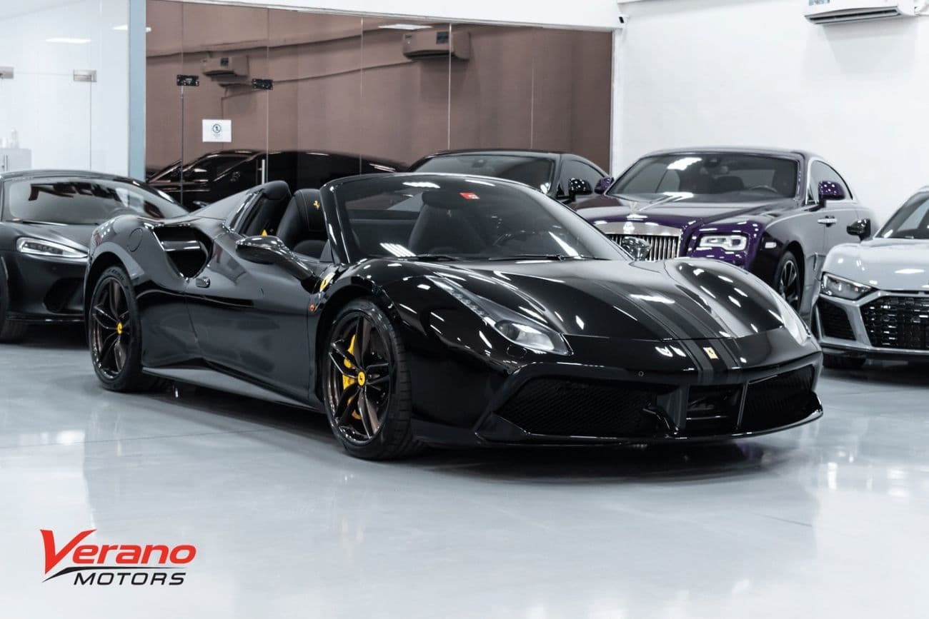 2017 Ferrari 488 Spider STANDARD thumbnail 2
