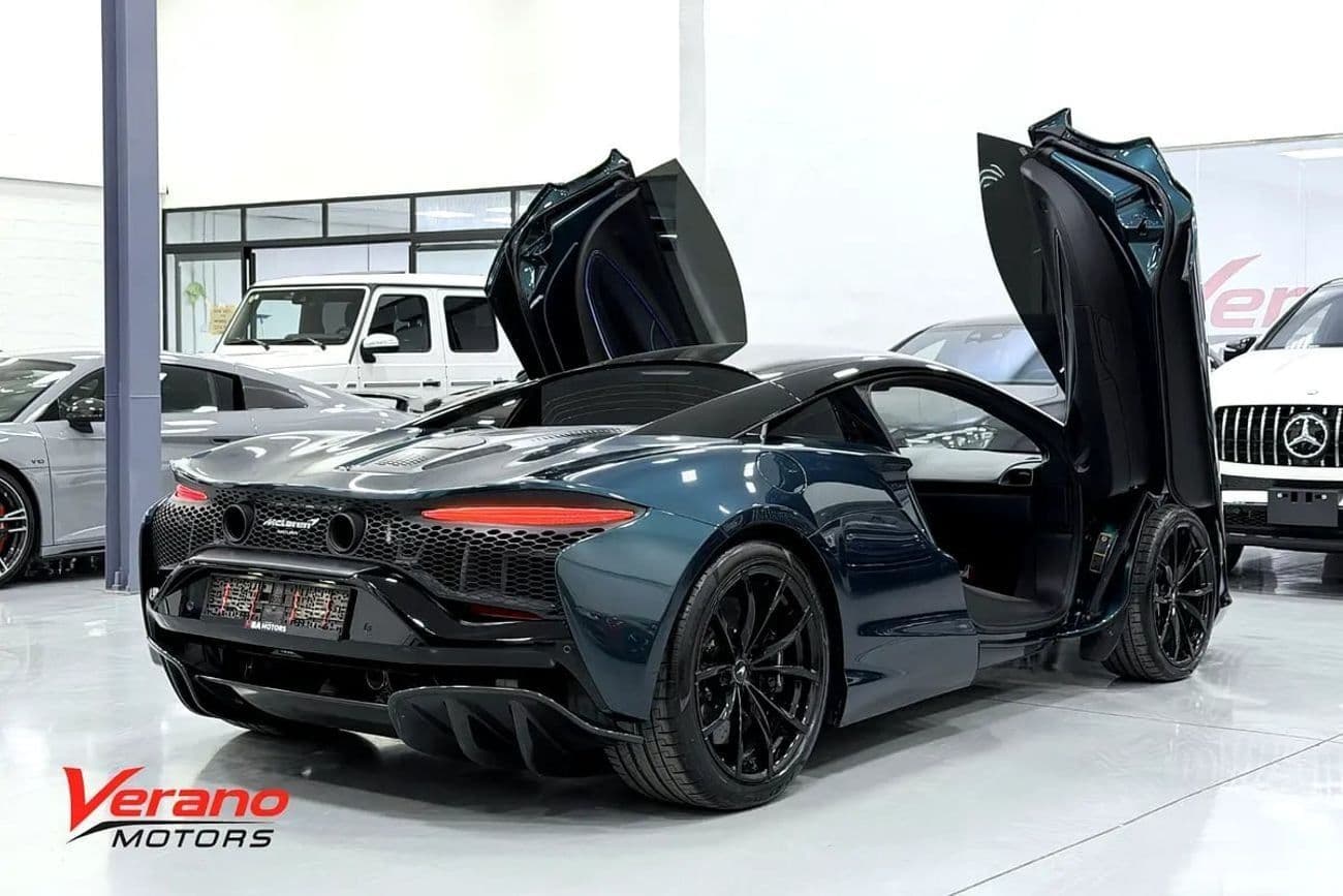2023 McLaren Artura STANDARD thumbnail 7