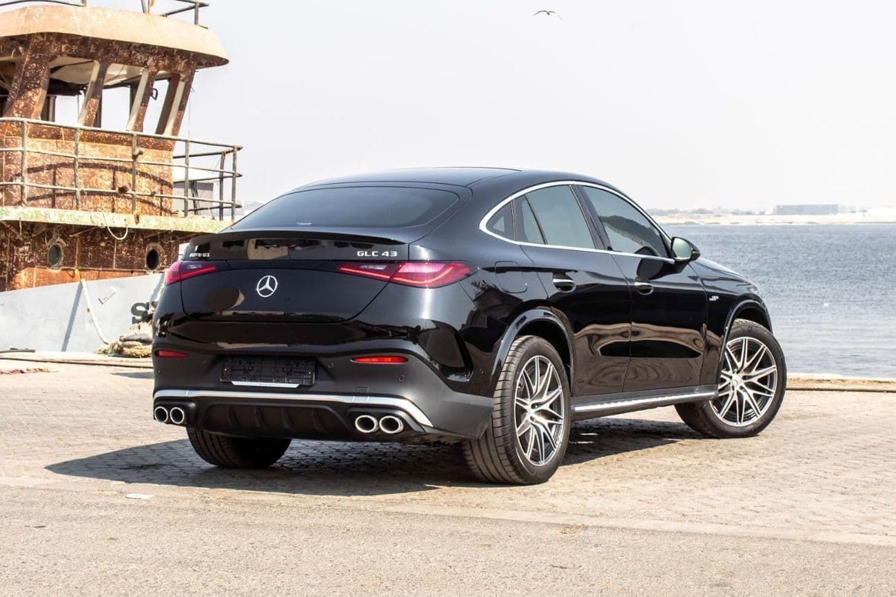 2024 Mercedes Benz GLC 43 AMG 4MATIC thumbnail 6