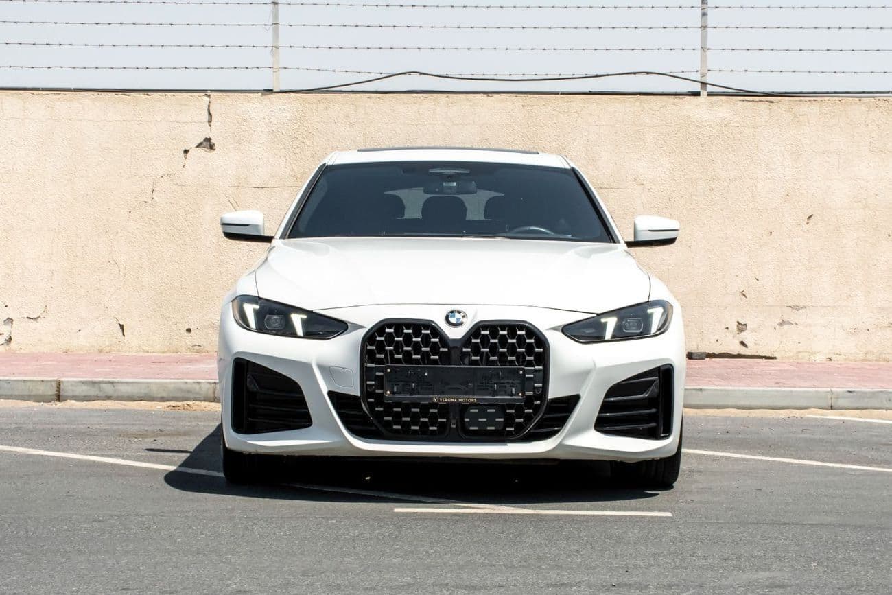 2025 BMW 420i thumbnail 2