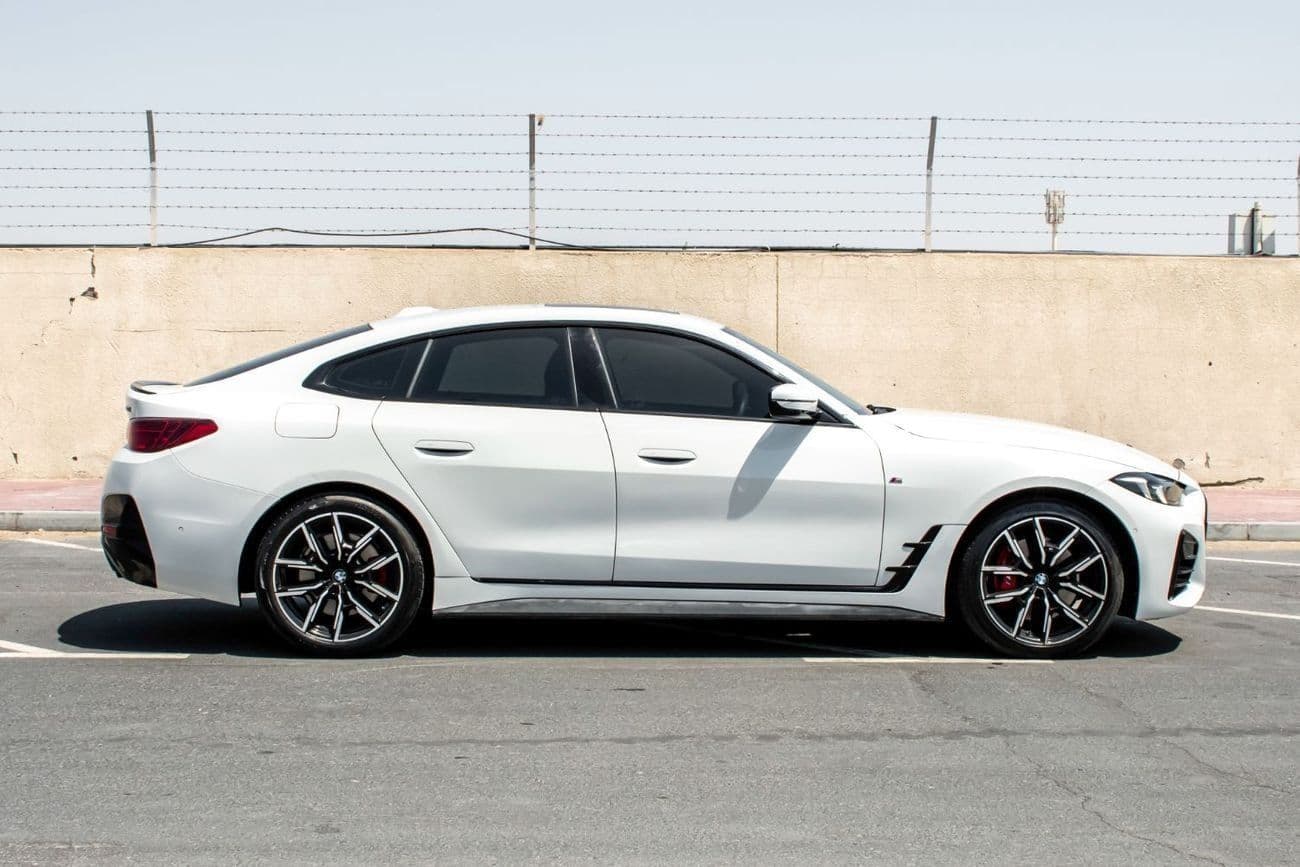 2025 BMW 420i thumbnail 7