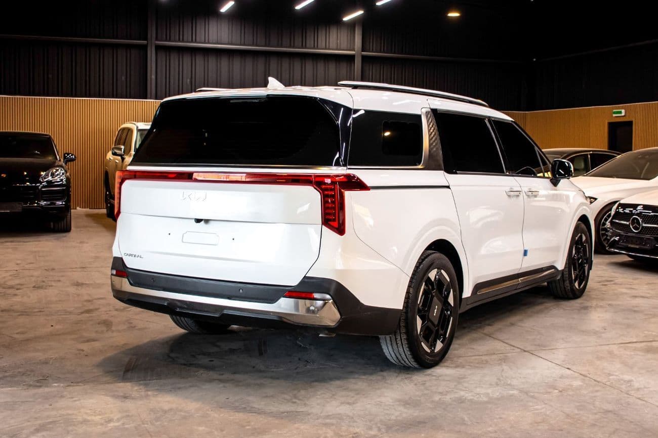 2024 Kia Carnival EX DLX thumbnail 7