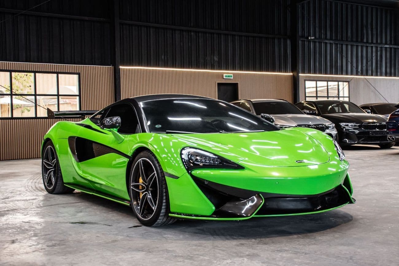 2017 McLaren 570S STANDARD thumbnail 2