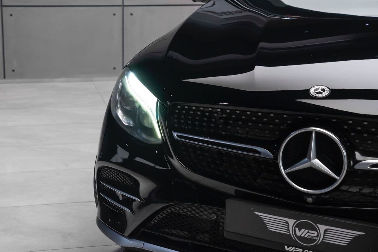 2018 Mercedes Benz GLC 43 AMG STANDARD thumbnail 5