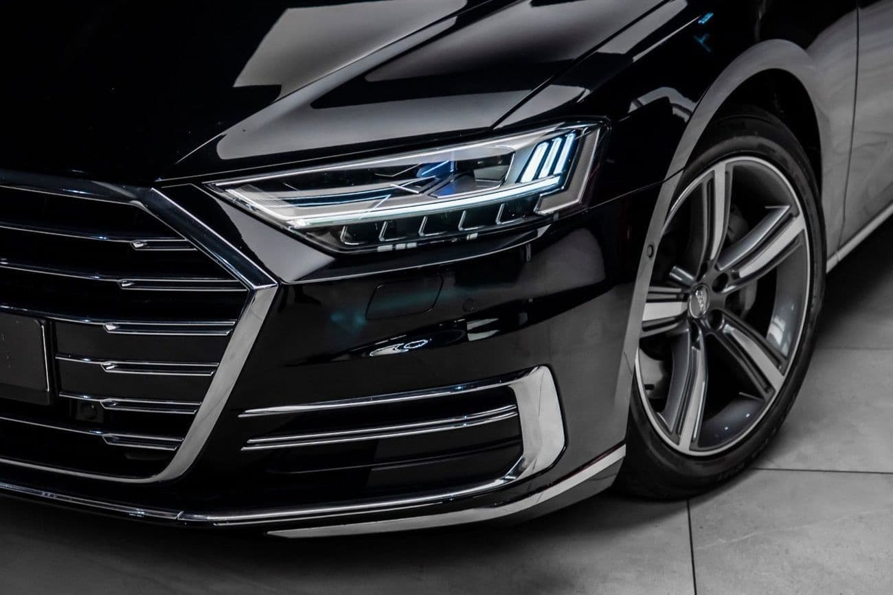 2019 Audi A8 55 TFSI LWB thumbnail 4