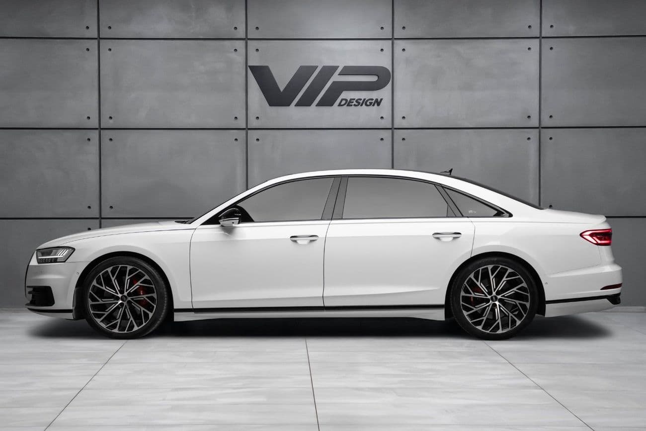 2019 Audi A8 55 TFSI LWB thumbnail 3