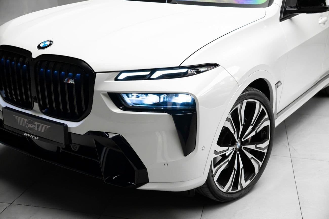 2024 BMW X7 M60i XDRIVE thumbnail 3