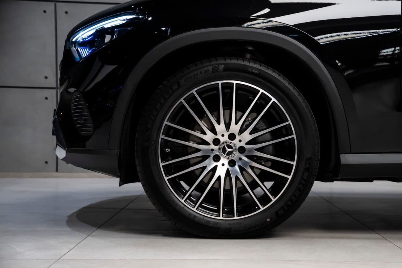 2026 Mercedes Benz GLC 300 4MATIC thumbnail 4