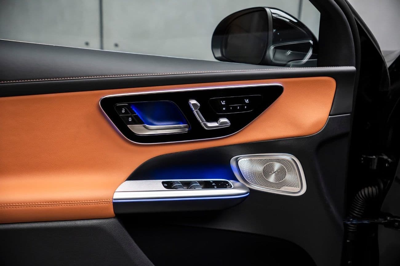 2026 Mercedes Benz GLC 300 4MATIC thumbnail 7