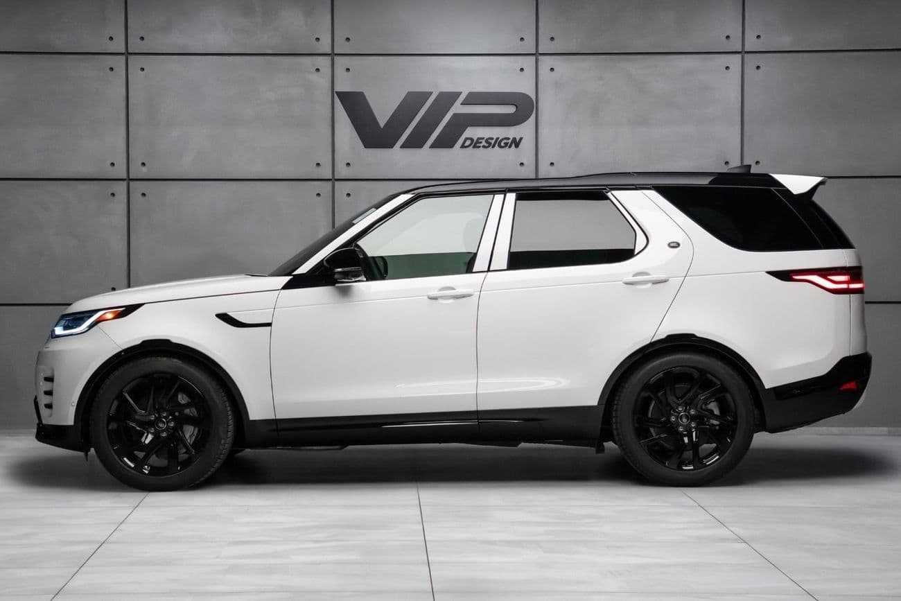 2024 Land Rover Discovery thumbnail 3