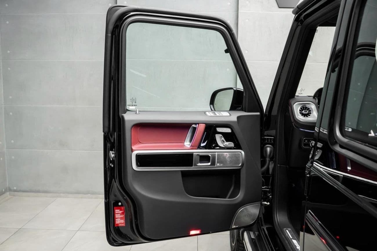2026 Mercedes Benz G63 AMG thumbnail 7
