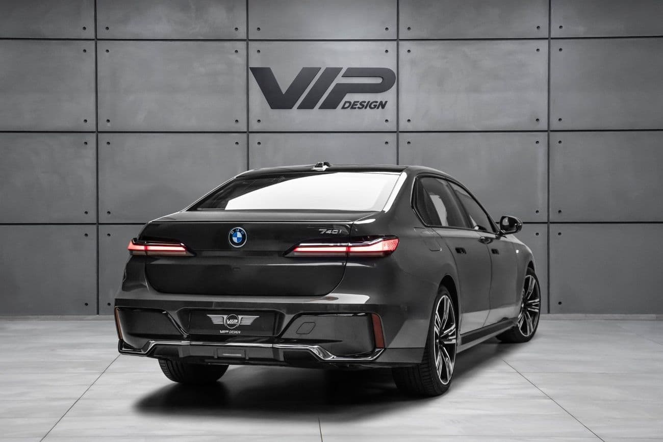 2023 BMW 740i LUXURY PURE EXCELLENCE thumbnail 6
