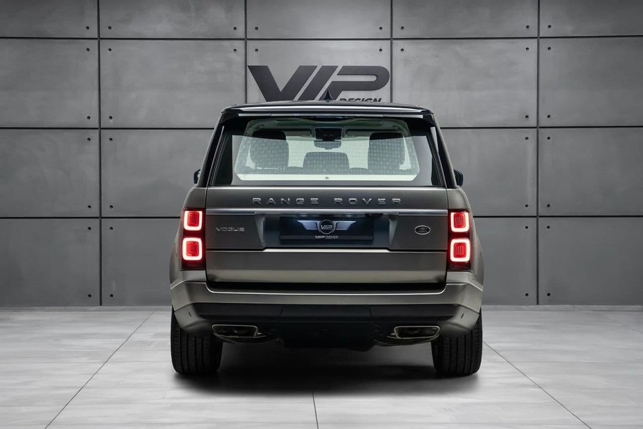 2018 Land Rover Range Rover VOGUE thumbnail 8