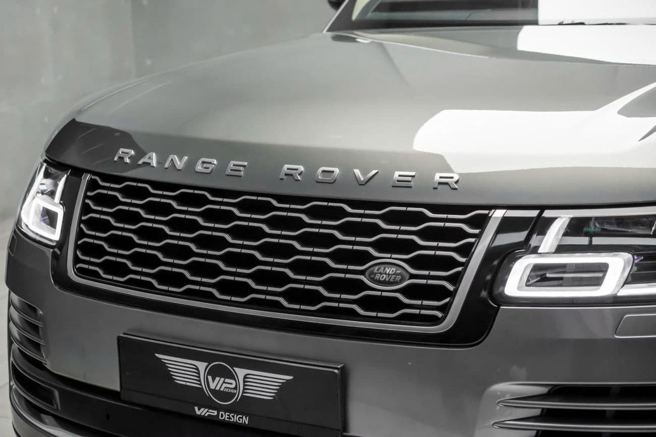 2018 Land Rover Range Rover VOGUE thumbnail 4