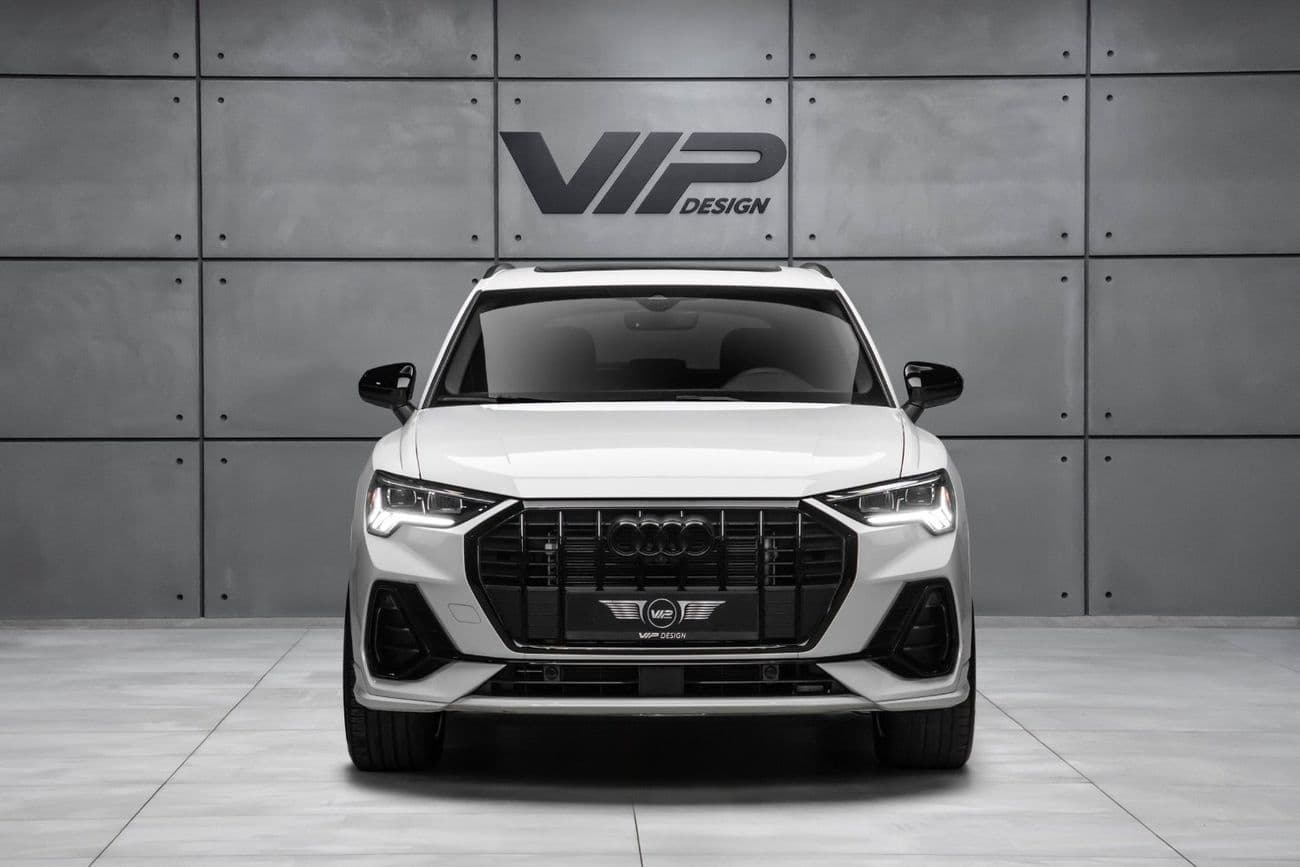 2025 Audi Q3 35 TFSI ADVANCED thumbnail 2