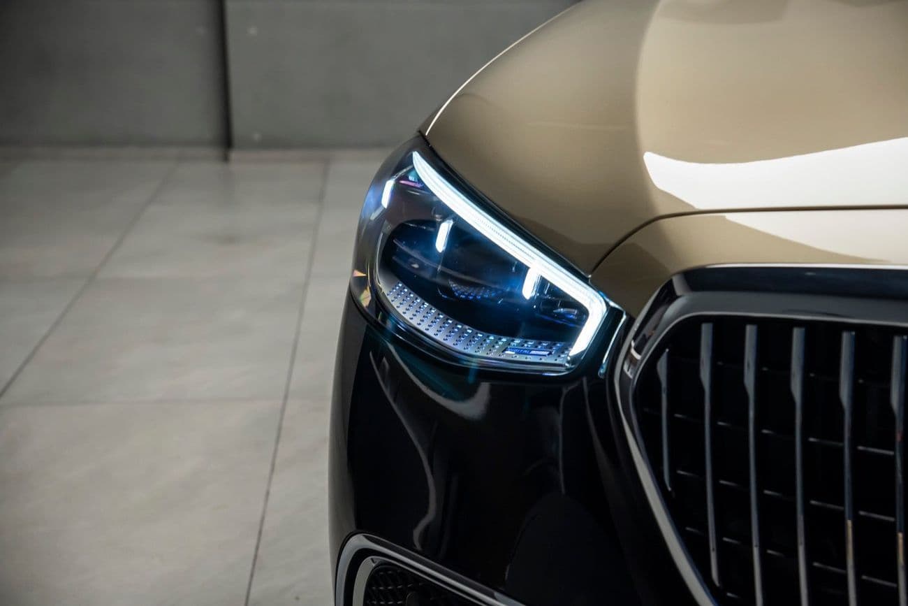 2025 Mercedes Maybach S580 Maybach thumbnail 7