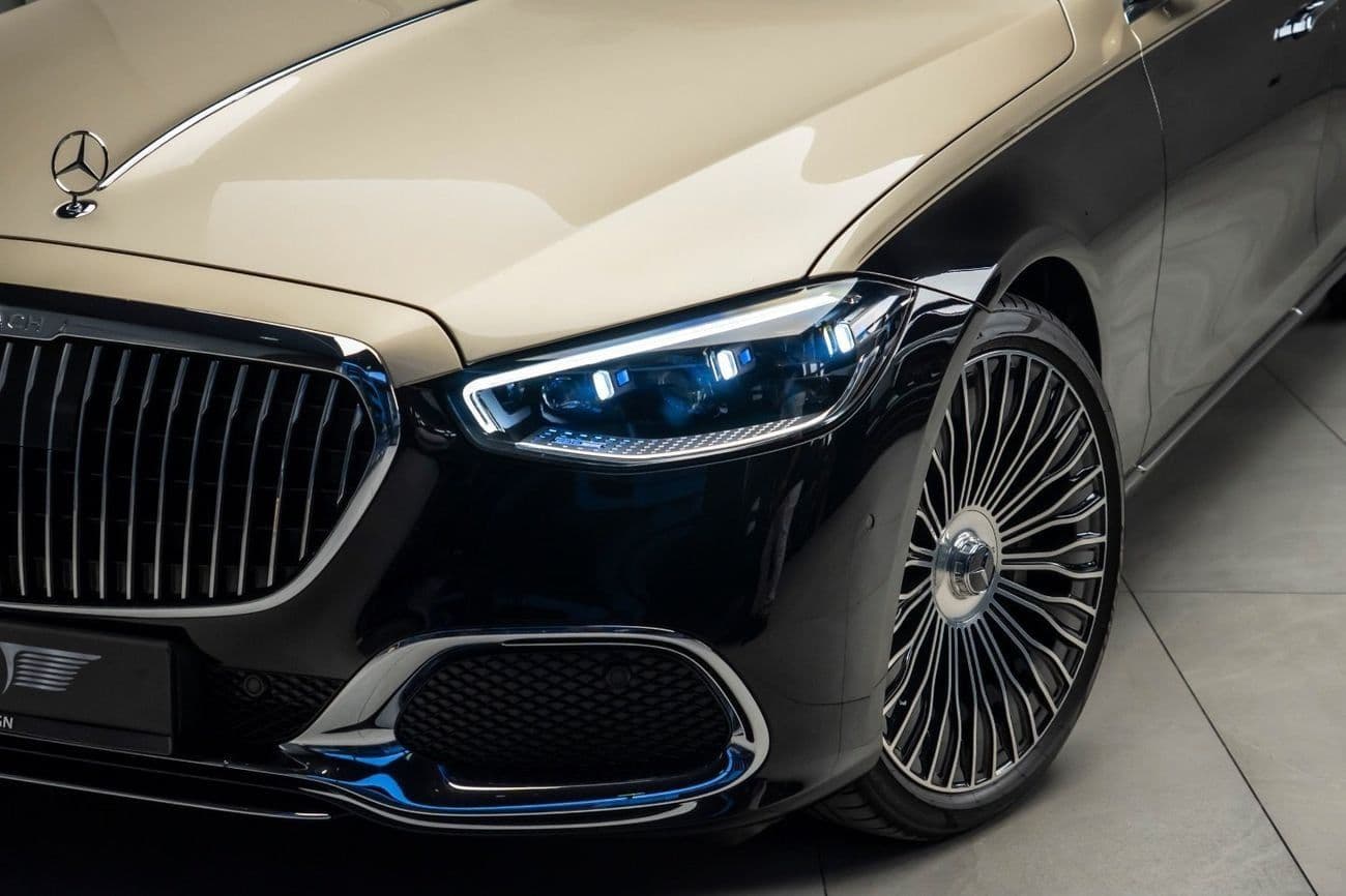 2025 Mercedes Maybach S580 Maybach thumbnail 5