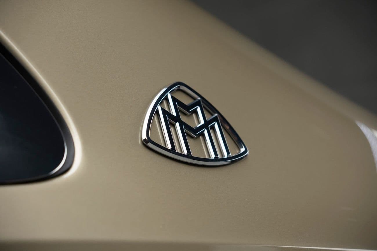 2025 Mercedes Maybach S580 Maybach thumbnail 6