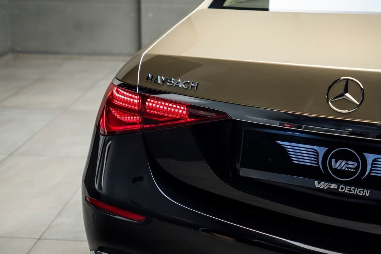2025 Mercedes Maybach S580 Maybach thumbnail 8