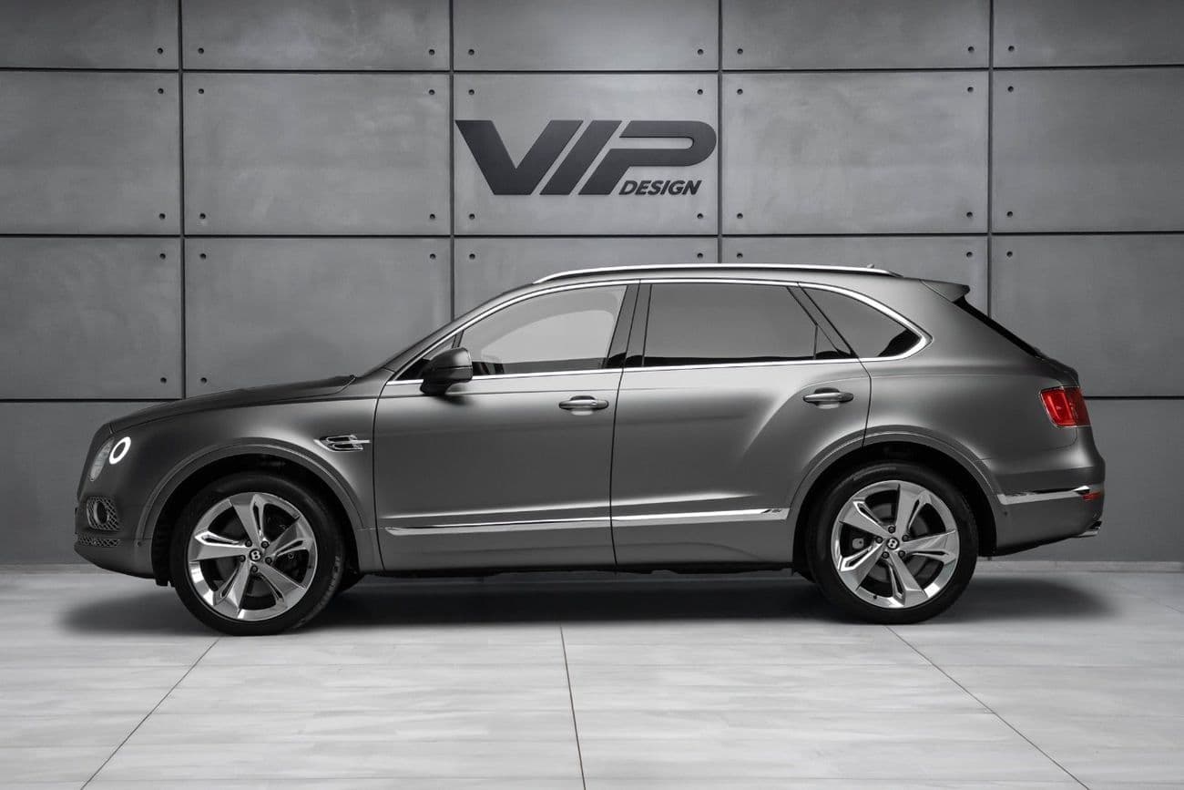 2020 Bentley Bentayga STANDARD thumbnail 3