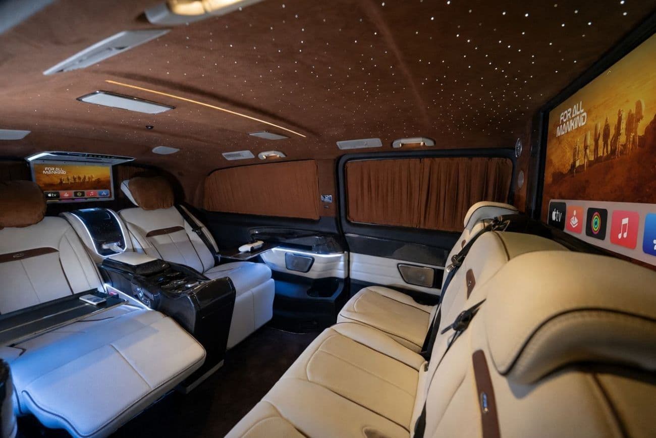 2026 Mercedes Benz V300 VLINE VIP EDITION thumbnail 3