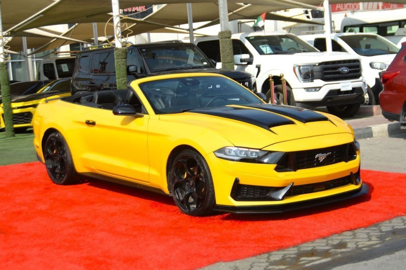 2021 Ford Mustang STANDARD thumbnail 5