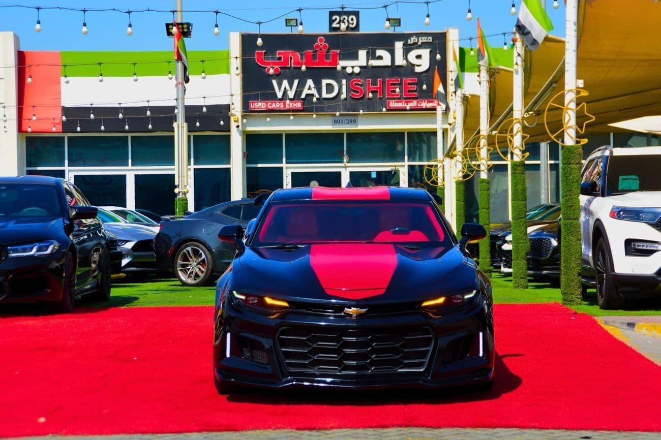2022 Chevrolet Camaro thumbnail 2