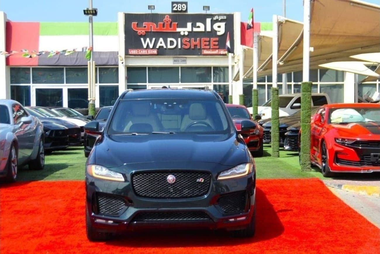 2018 Jaguar F PACE S thumbnail 2