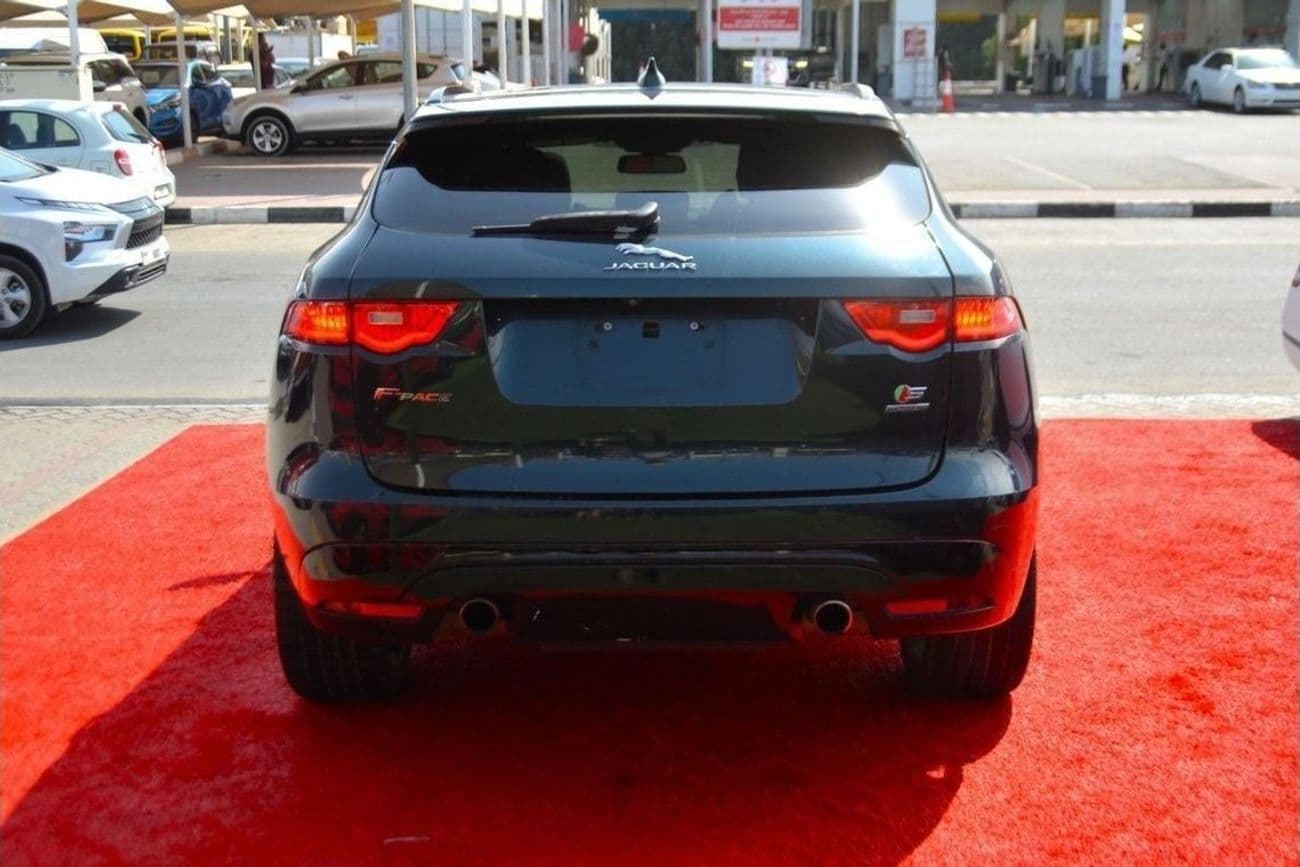 2018 Jaguar F PACE S thumbnail 7