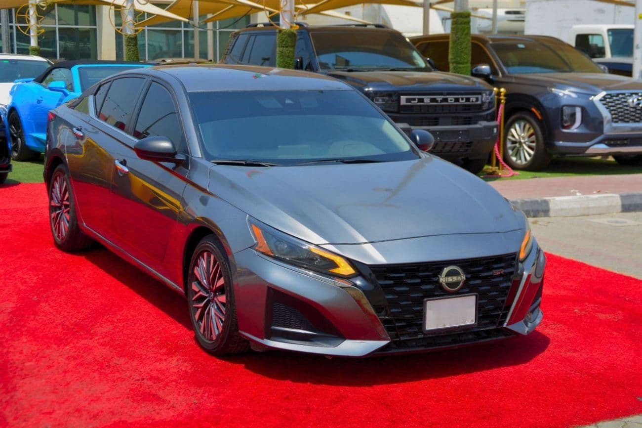 2024 Nissan Altima SV thumbnail 3