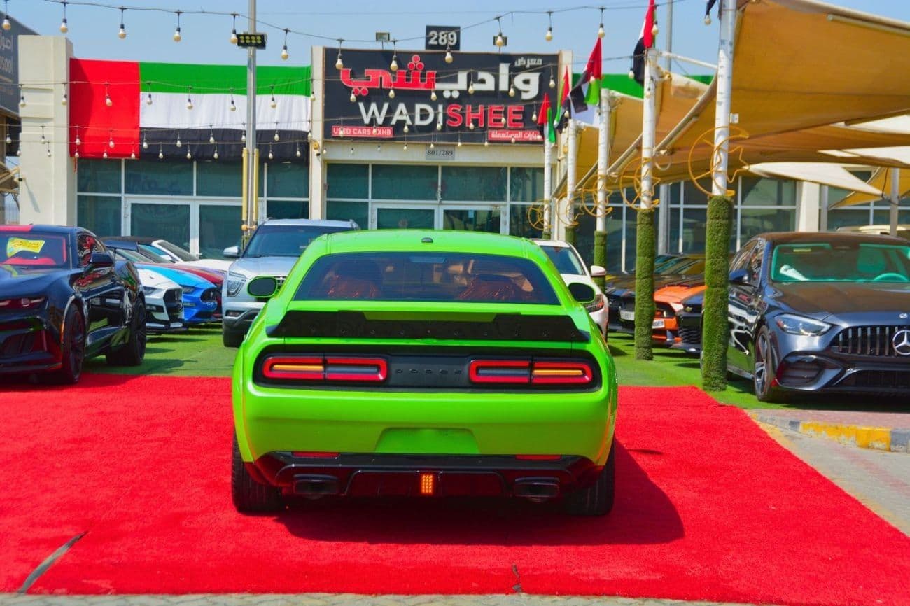 2019 Dodge Challenger SXT thumbnail 7