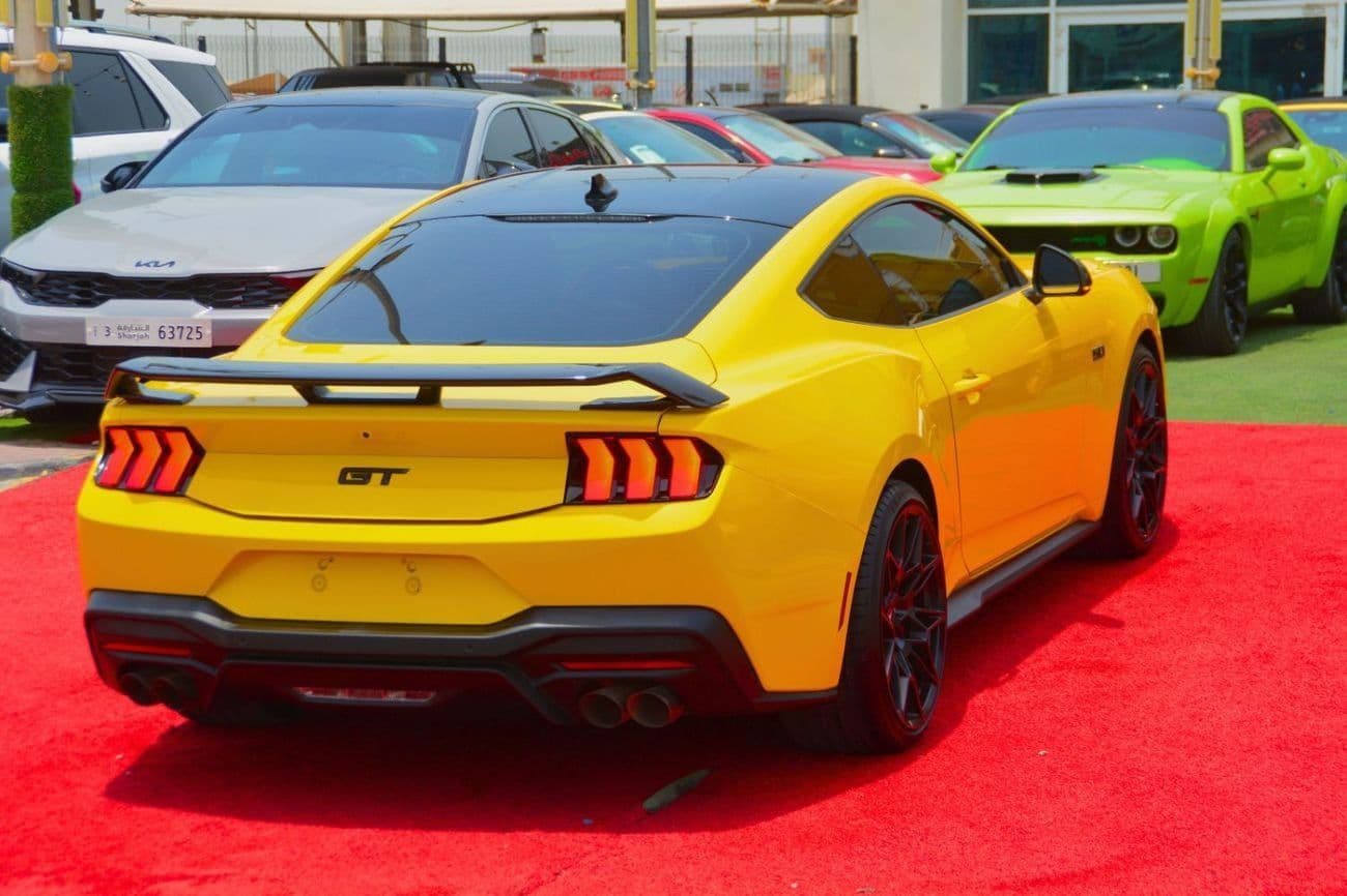 2024 Ford Mustang GT PREMIUM thumbnail 6
