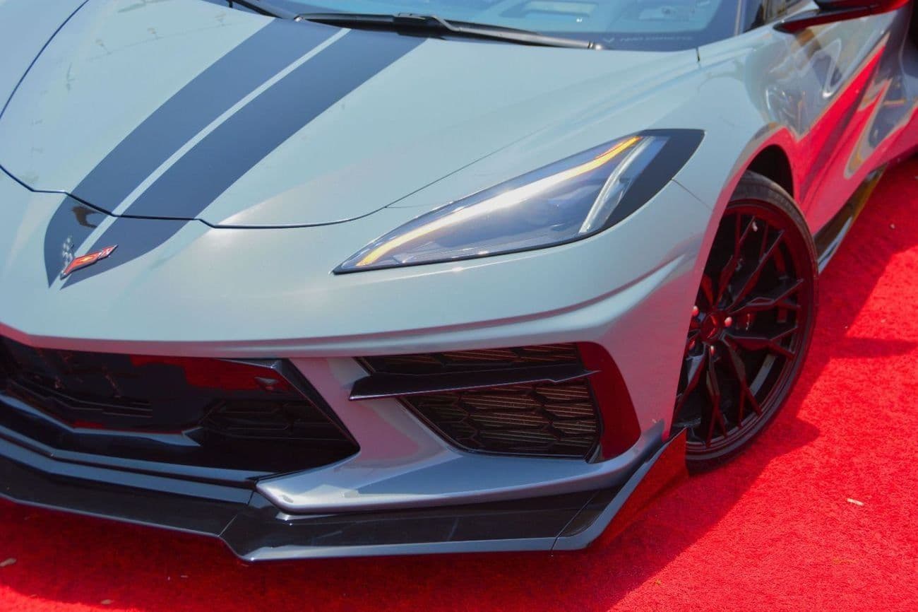 2024 Chevrolet Corvette 2LT thumbnail 8
