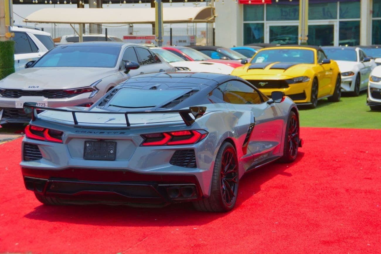 2024 Chevrolet Corvette 2LT thumbnail 5
