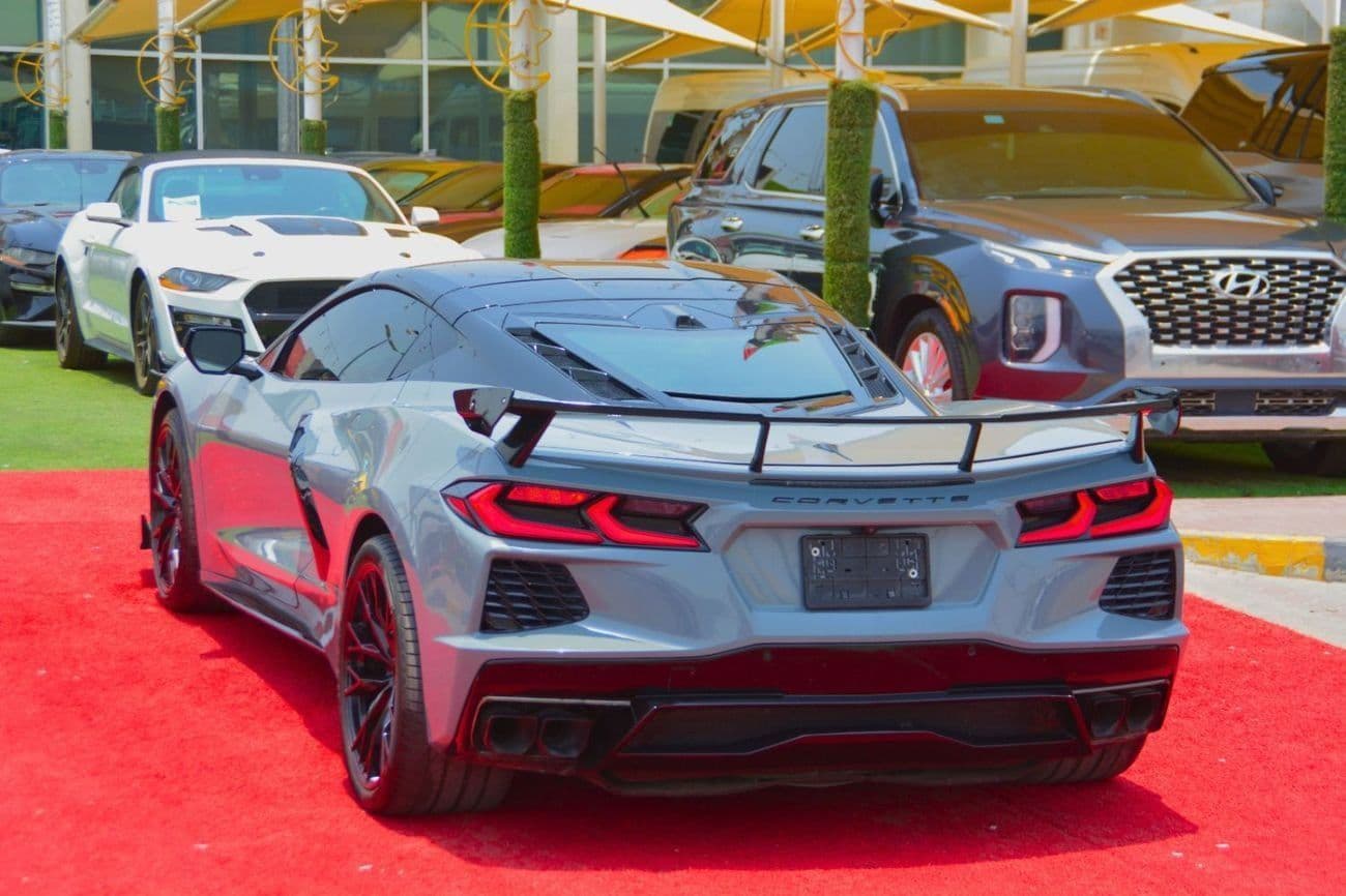 2024 Chevrolet Corvette 2LT thumbnail 6