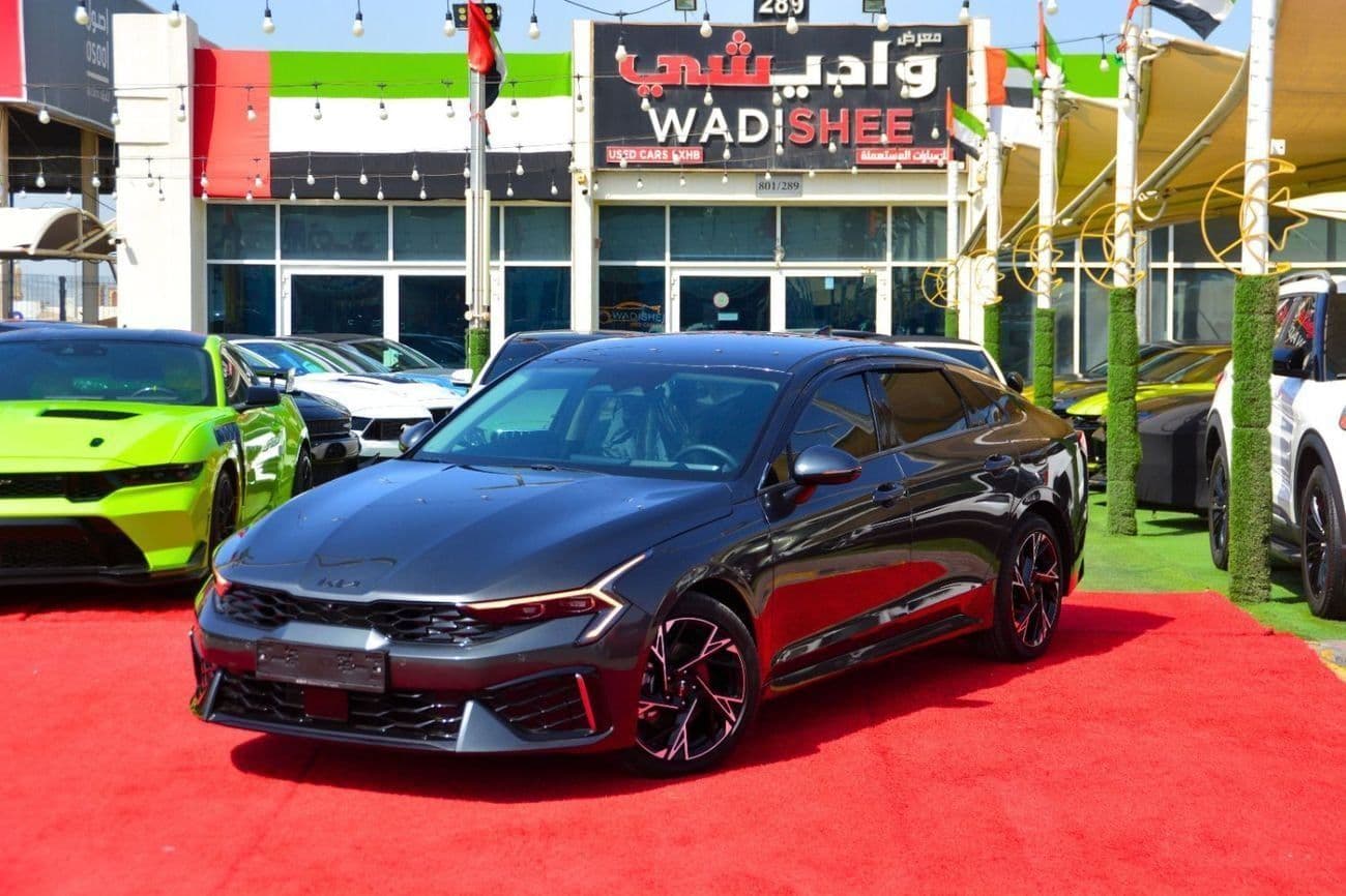 2025 Kia K5 EX