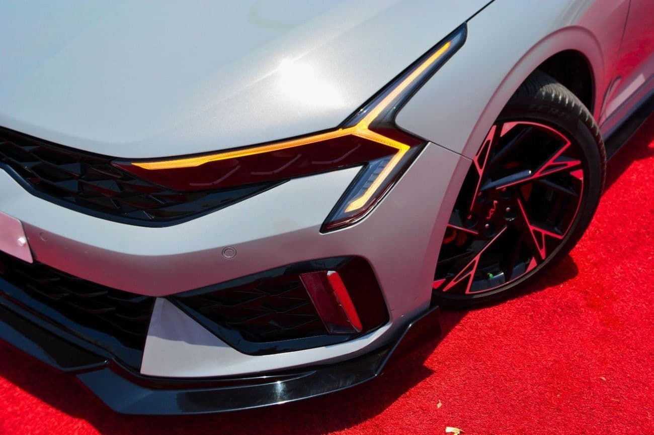 2025 Kia K5 thumbnail 8