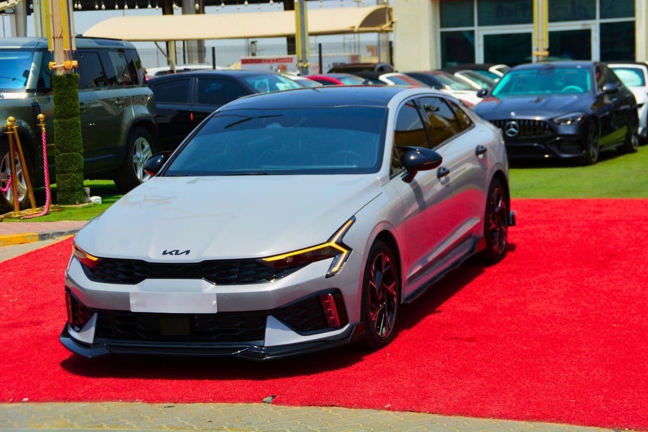 2025 Kia K5 thumbnail 3