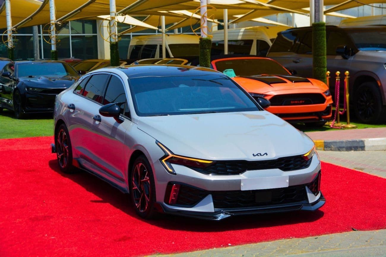 2025 Kia K5 thumbnail 4
