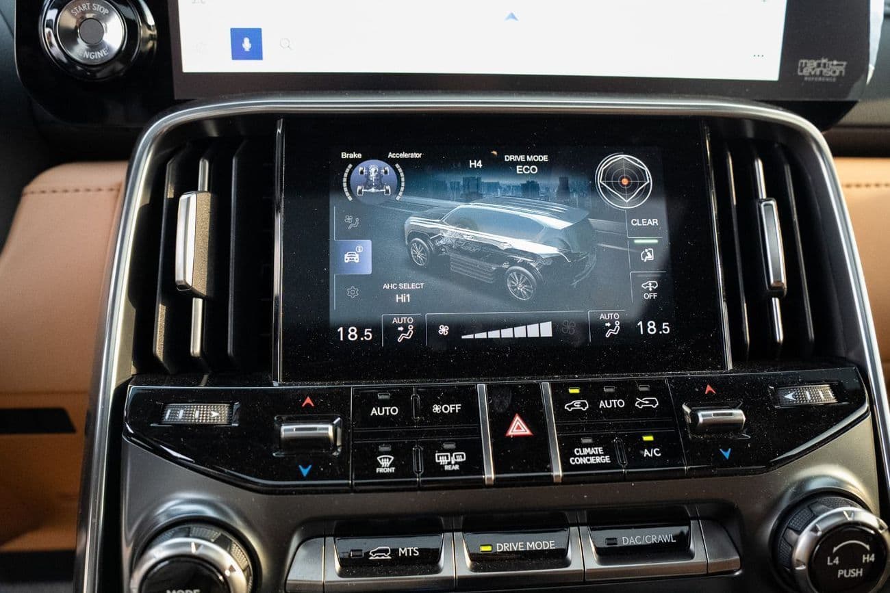 2026 Lexus LX600 SIGNATURE thumbnail 8
