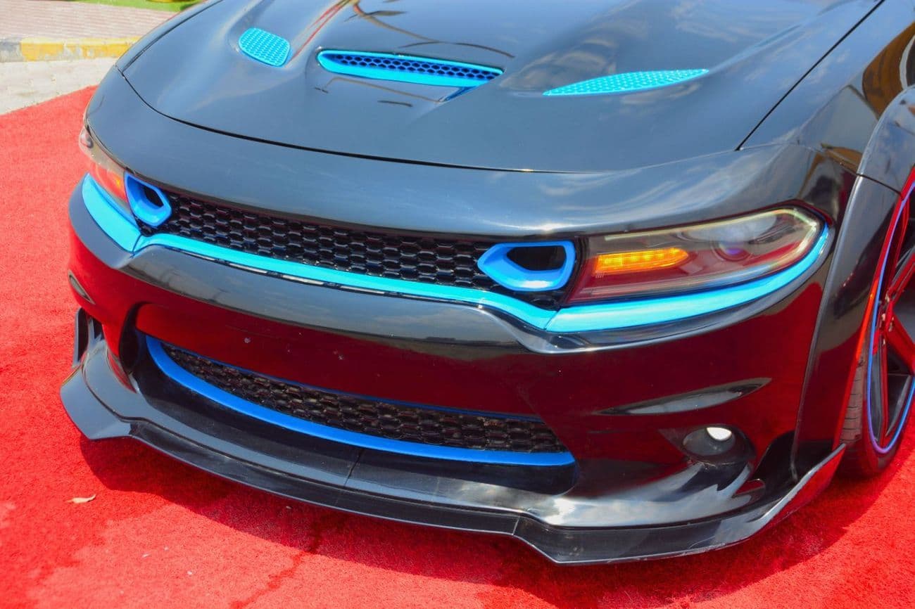 2019 Dodge Charger SXT thumbnail 8