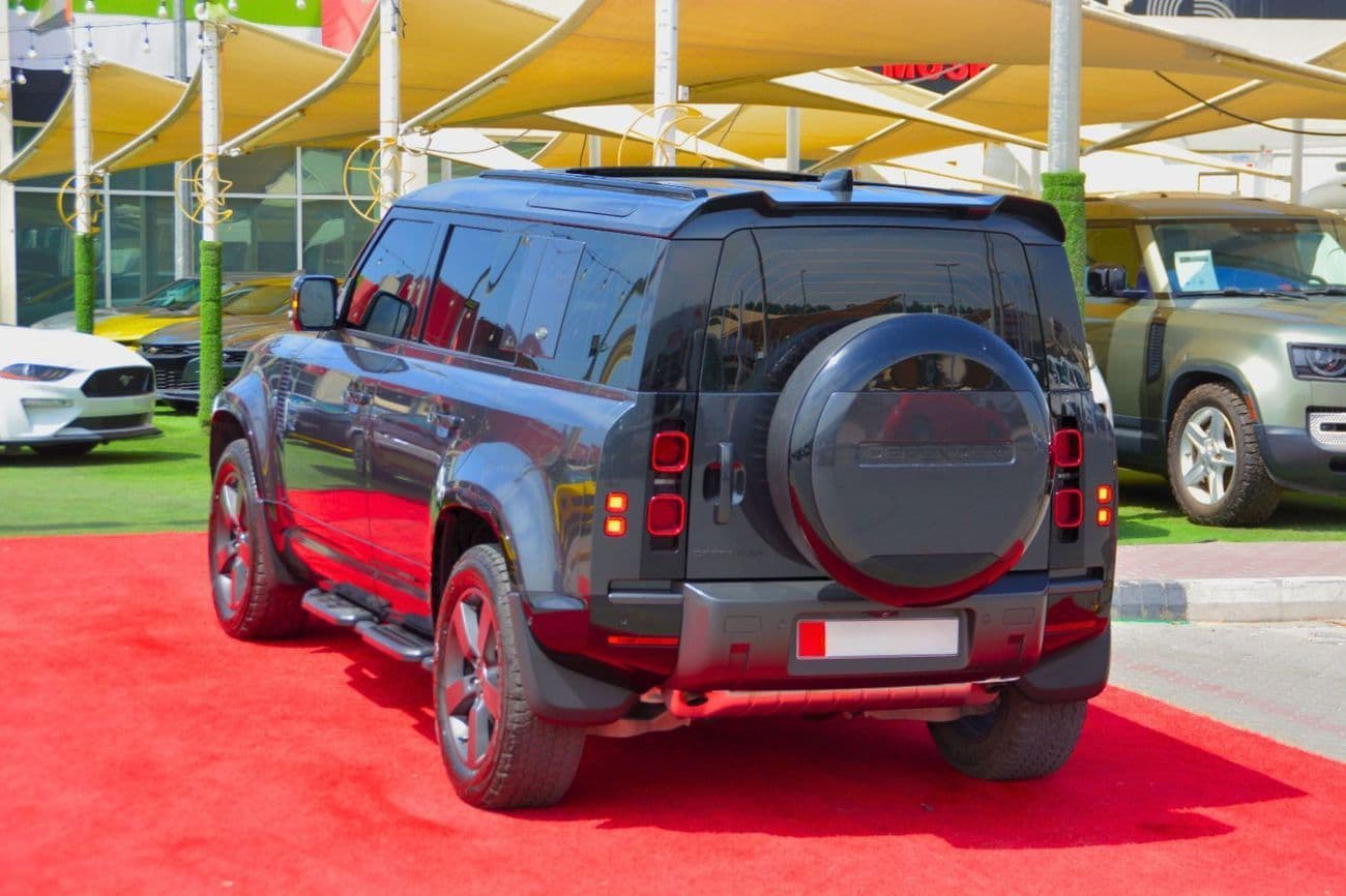 2024 Land Rover Defender thumbnail 5