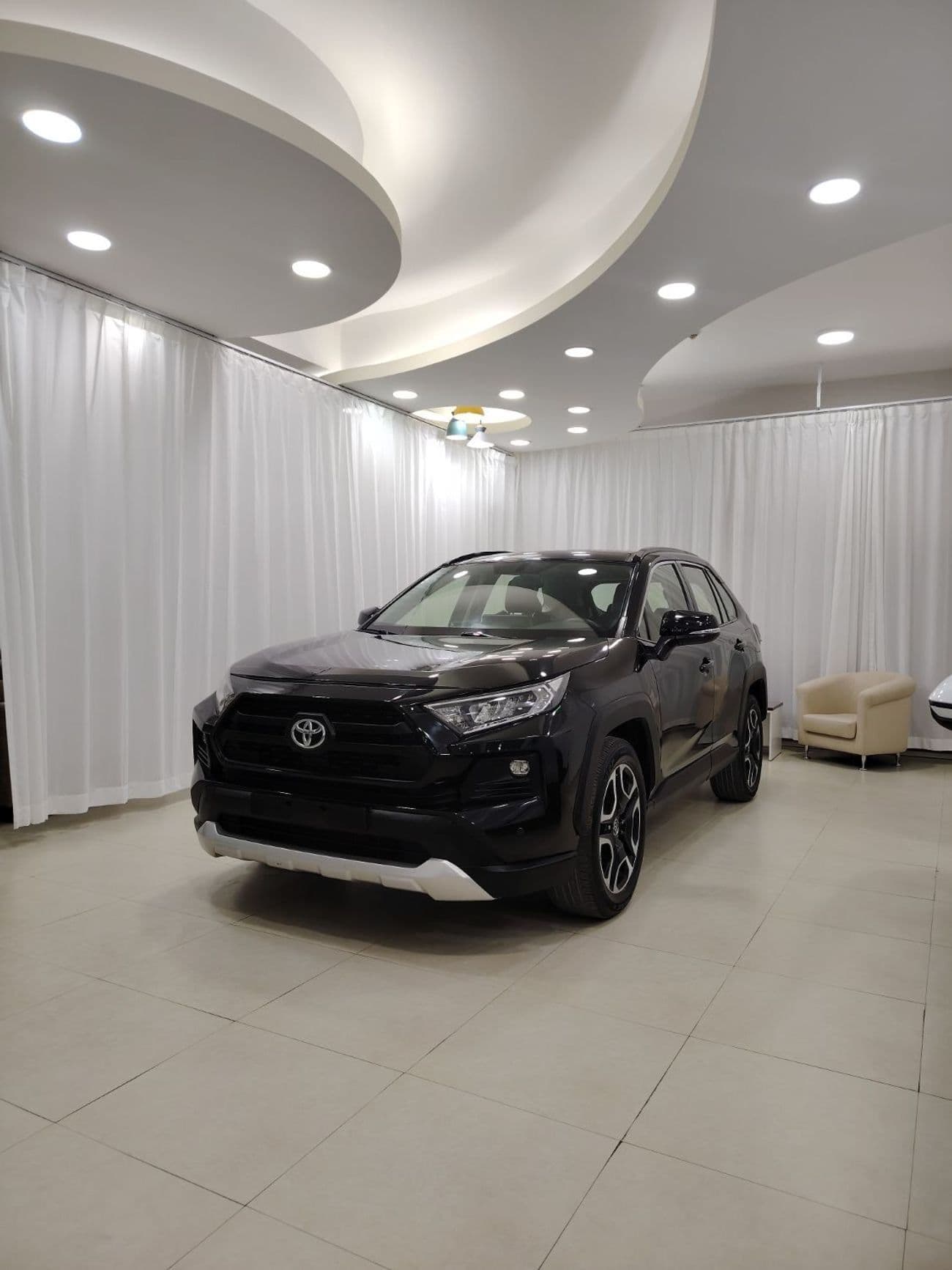 2020 Toyota RAV4 ADVENTURE