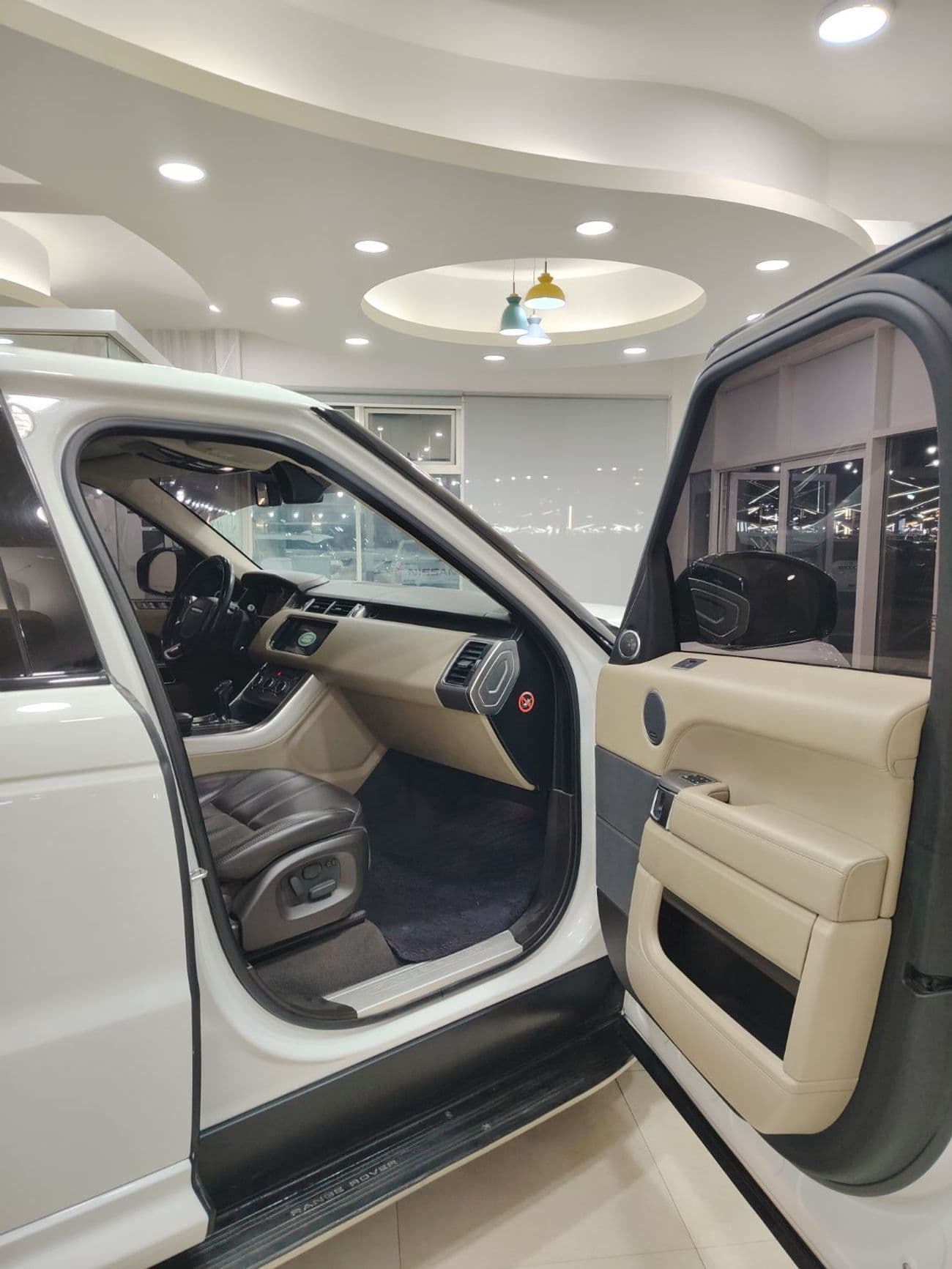 2015 Land Rover Range Rover Sport thumbnail 7